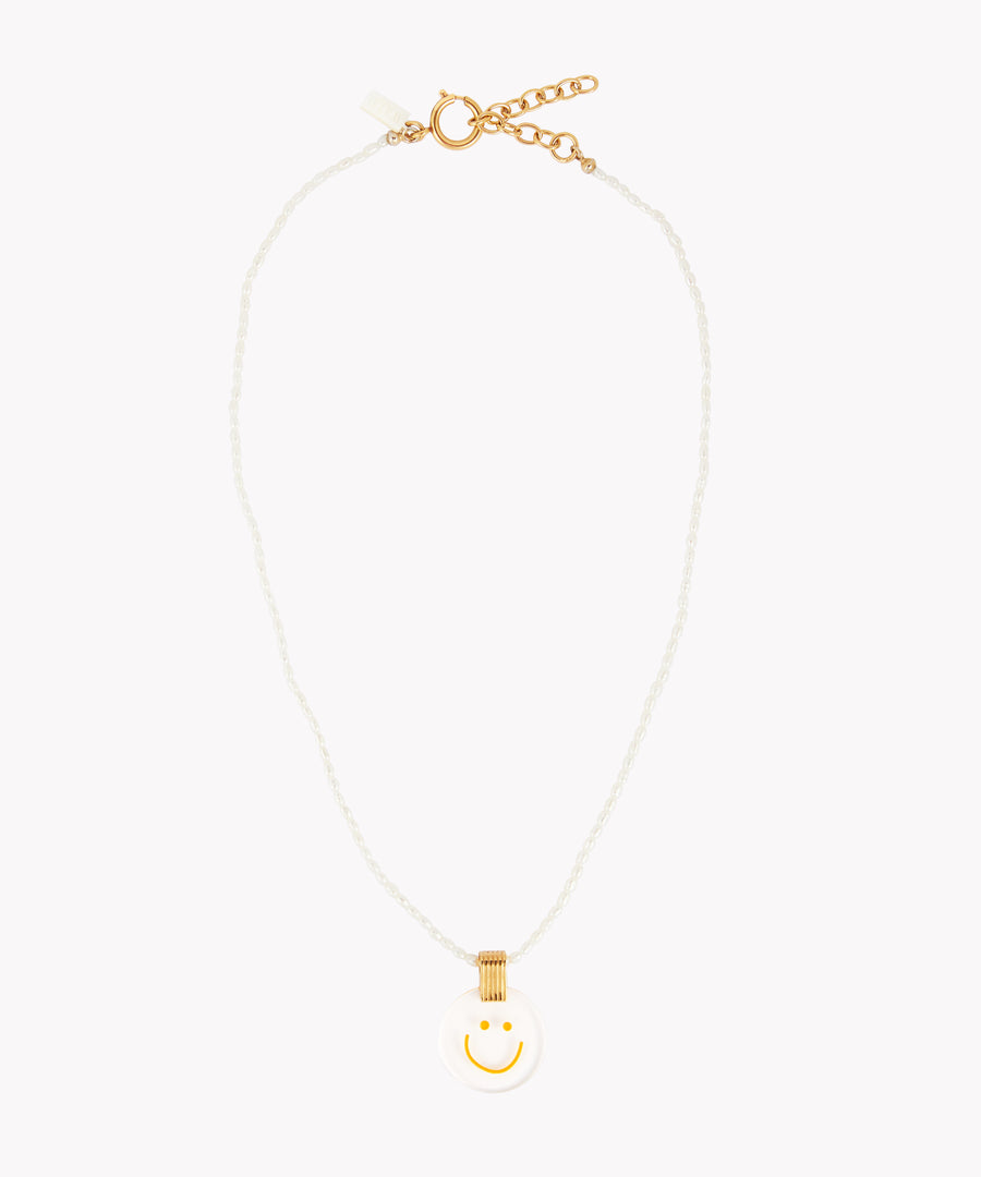 A gold-plated pendant necklace with a white pearl from the brand "WALD Berlin", inspired by the vibrant city of Berlin.
